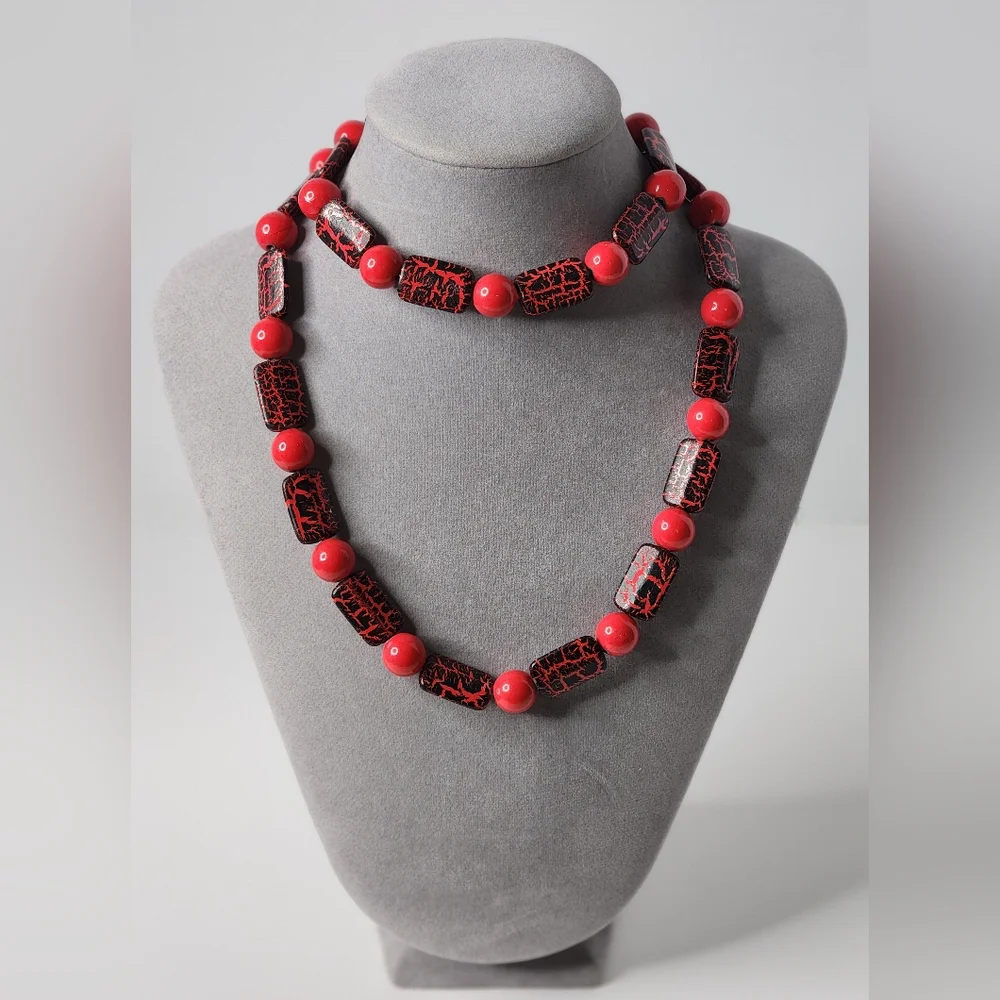 Long Red & Black Vintage Lava Crackled Chunky Beaded Necklace